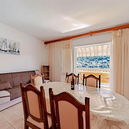 Apartment Vesna Brna